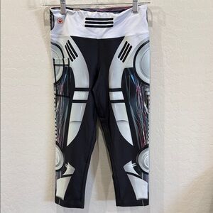 Women’s Size 2 Ink N Burn Capri